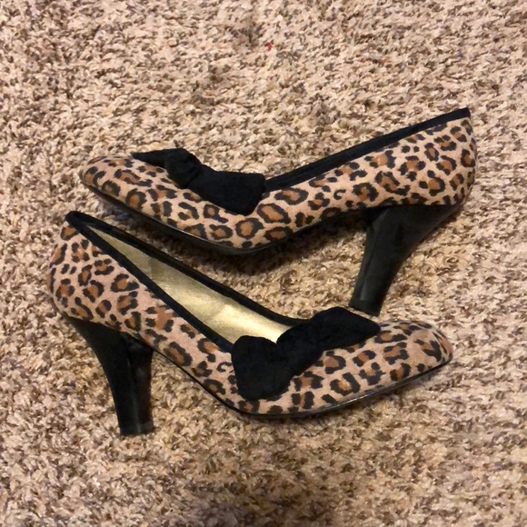 Mia Frannie leopard heels - Picture 3 of 5